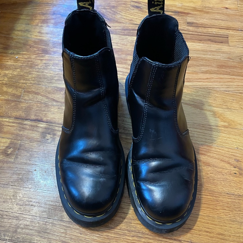 Dr. Martens 2976 Bex Smooth Leather Chelsea Boots M 7 W 8 Unisex